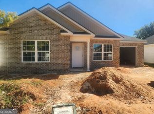 102 Alexandria Ct, Byron, GA 31008