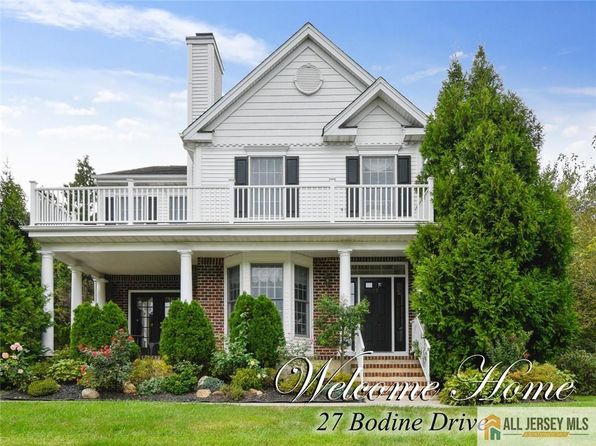 27 Bodine Dr