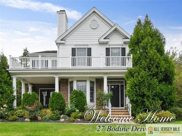 27 Bodine Dr, Cranbury, NJ 08512