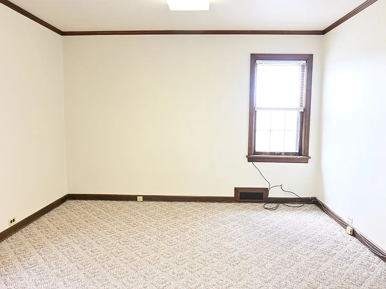 1317 College Ct #W — Photo 17
