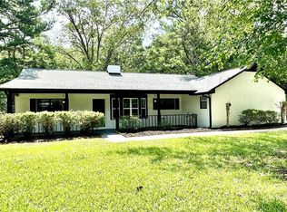 570 Old Greenville Rd, Fayetteville, GA 30215