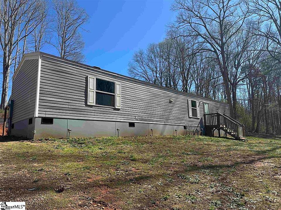 1st image of 215 Jordan Dr