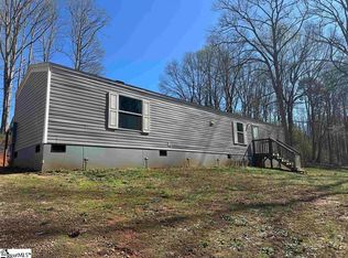 215 Jordan Dr, Travelers Rest, SC 29690