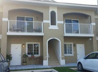 4950 Washington St APT 125, Hollywood, FL 33021