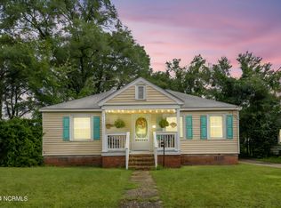 629 Woodlawn Ave, Wilmington, NC 28401