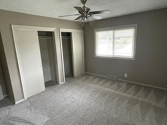 2nd image of 2537 Saint Thomas Dr #1