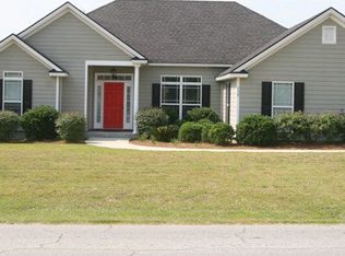 628 E Coleman Dr, Hahira, GA 31632