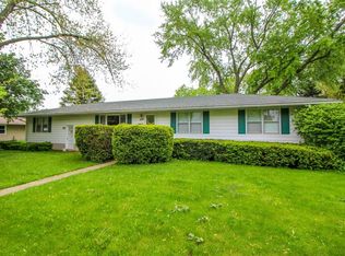 436 N High St, Fort Atkinson, WI 53538