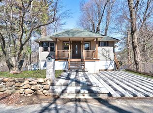 75 Nolans Point Rd, Lake Hopatcong, NJ 07849
