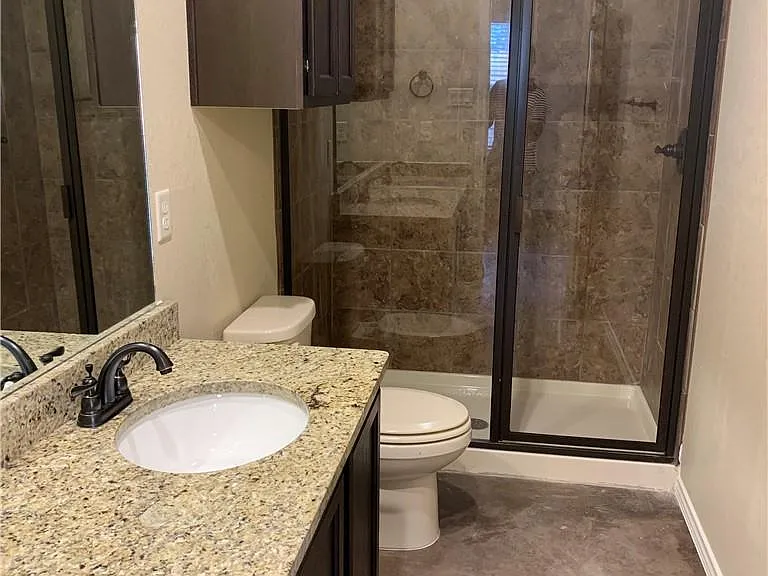 379 Joanne Loop #A & B — Photo 31