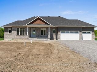 99 Hogan Dr, McNab/braeside, ON K7S0E1