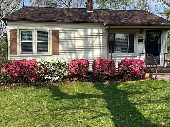 44 Ridge St, Marion, NC 28752