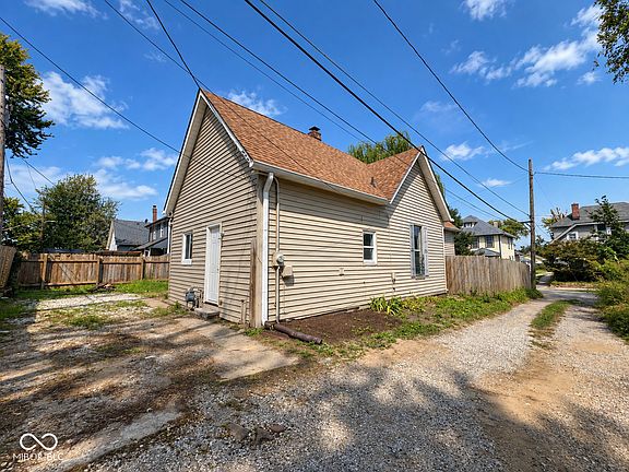 4th image of 741 Orange St