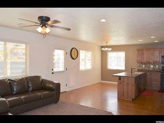 4th image of 371 W 835 N
