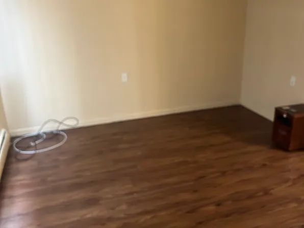 19120 Grandview Ave, Detroit, MI