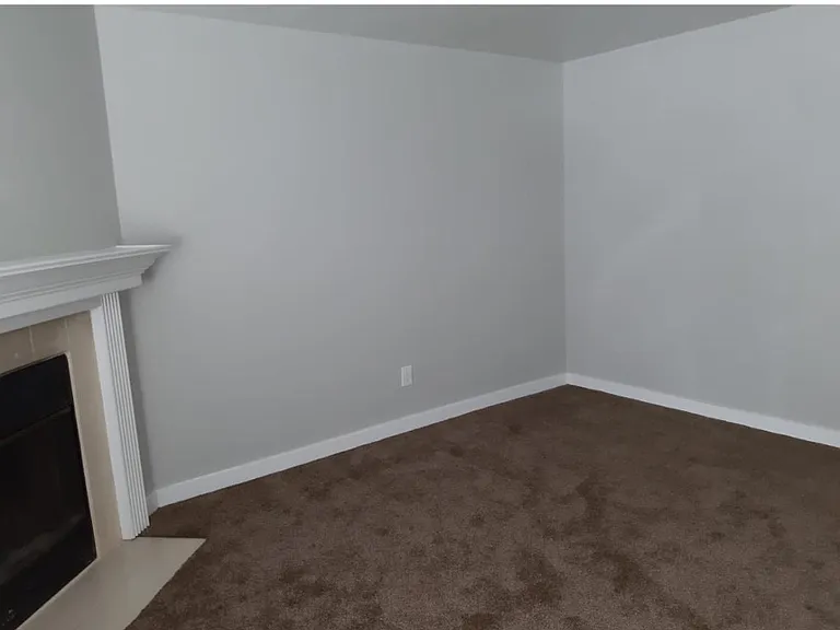 412 Center Rd #F2 — Photo 7