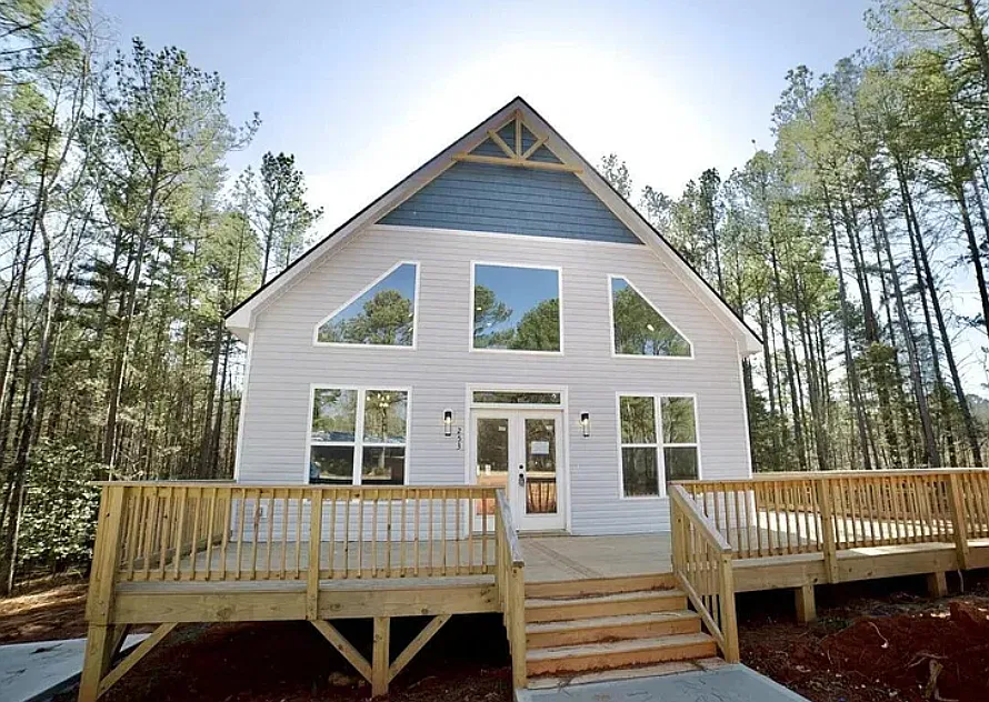 253 Sandy Point Dr