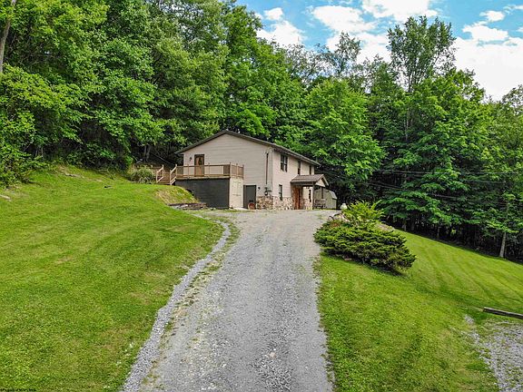 3rd image of 1344 Goose Run Rd