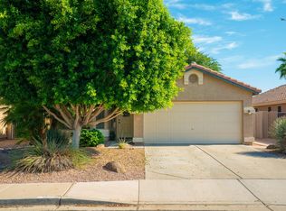 432 E Cantebria Dr, Gilbert, AZ 85296