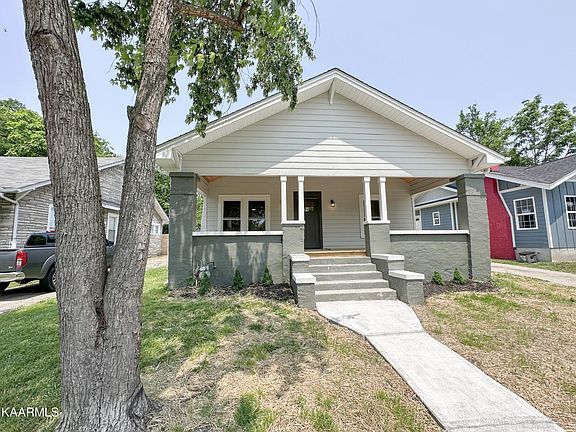 2nd image of 2559 E 5th Ave