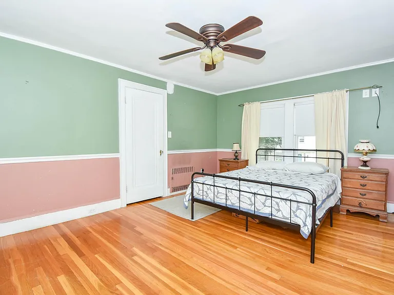 36 Whittier Rd — Photo 31