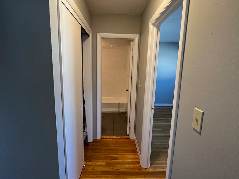 14 Riverside St #1-3D — Photo 8