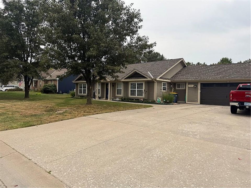1st image of 715 Myers Dr