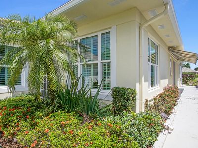 253 NW Bentley Circle, Port Saint Lucie, FL, 34986