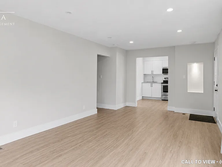 99 Wellington St E #1 — Photo 3