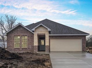 5412 Cottey St, Fort Worth, TX 76105