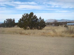 25 Pinon Rd, Edgewood, NM 87015