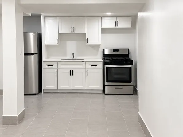 144 Grant Ave Floor 1, Brooklyn, NY 11208