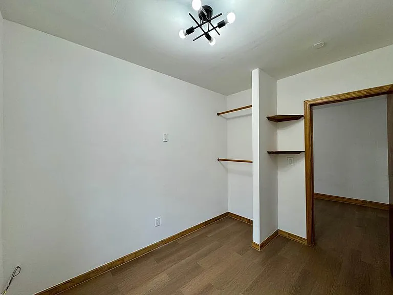 2248 1st Ave #6 — Photo 7
