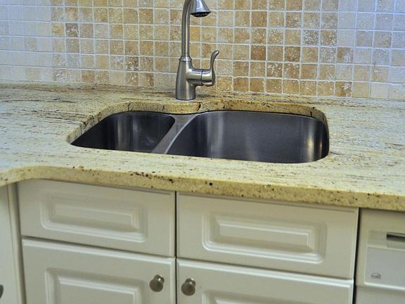 5th image of 1601 Ocean Dr #307