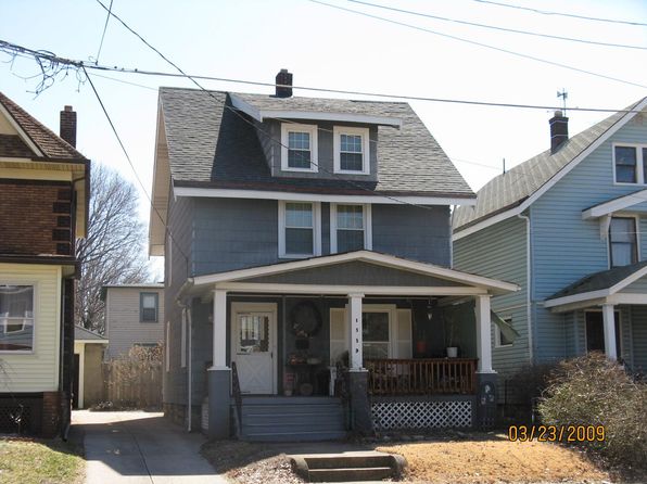 1359 W 9th St