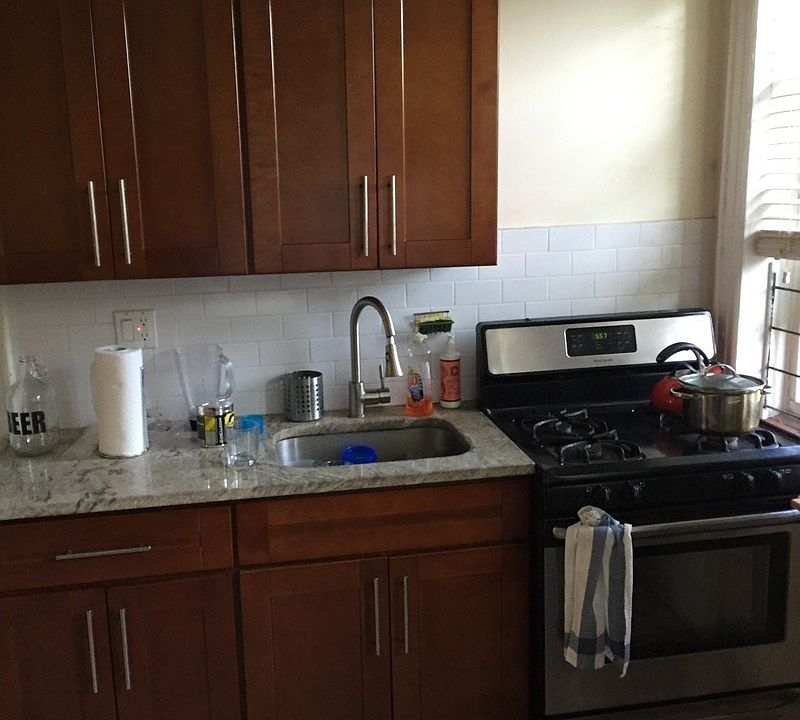 1st image of 48A Vernon Ave APT 4