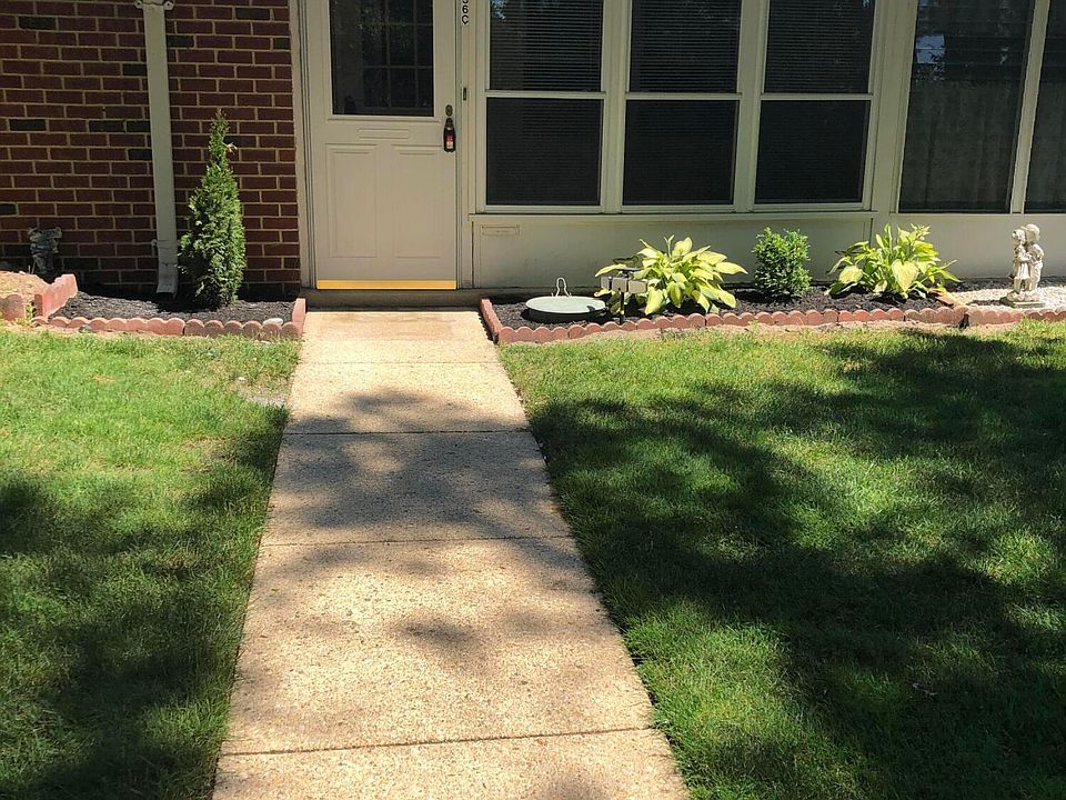1st image of 1036C Aberdeen Drive