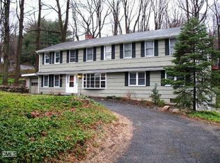 33 Christopher Rd, Ridgefield, CT 06877