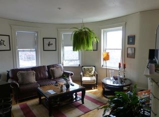 1821 Beacon St #8, Brookline, MA 02445