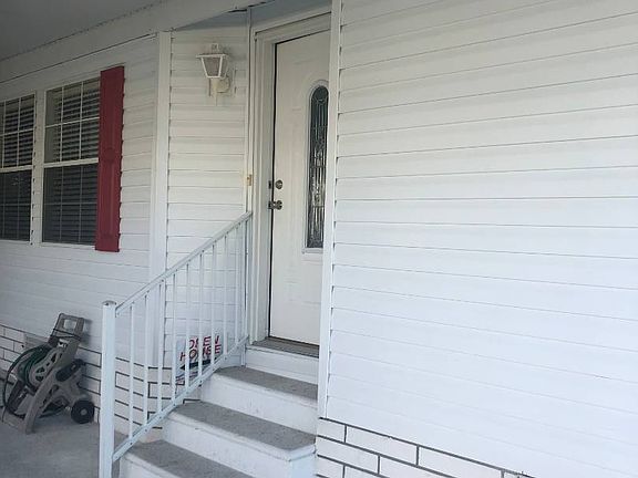 5th image of 7113 SE Birchwood Ln