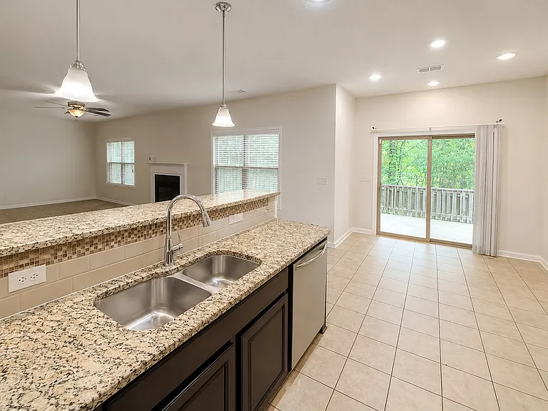 7314 San Vista Dr — Photo 5