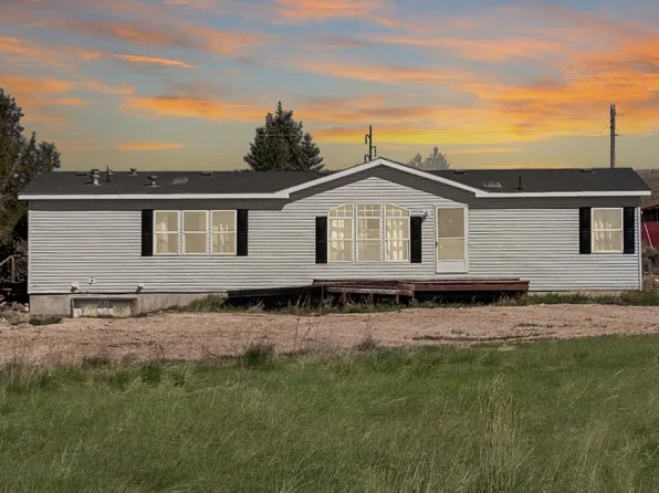 1070 Lovers Leap Rd, Dillon, MT 59725