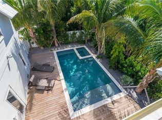 580 Broadway St, Longboat Key, FL 34228