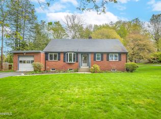 21 Roberta Rd, Pittsfield, MA 01201