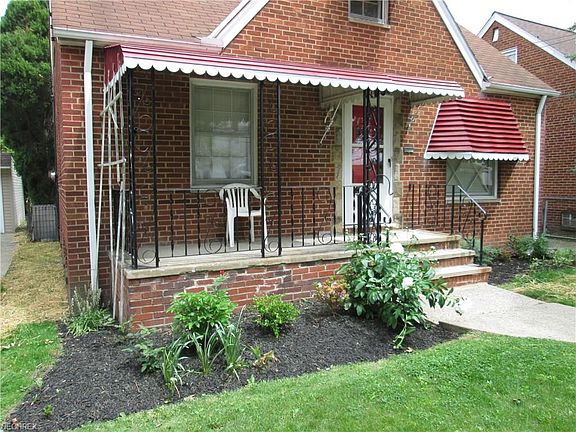 3rd image of 3677 W 116th St