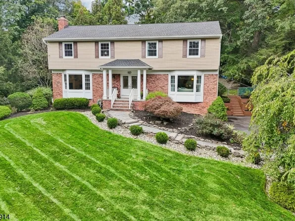 40 Brook Ter, Wayne Twp., NJ 07470