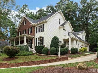 4800 Greenpoint Ln, Holly Springs, NC 27540