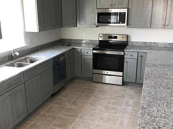 2nd image of 423 Sitka Spruce Ln Lot 176