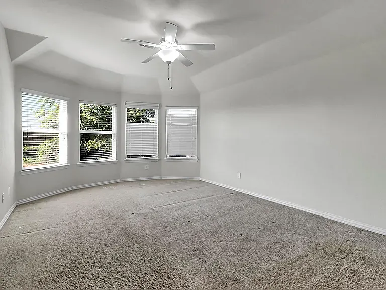 2216 Hull Point — Photo 6