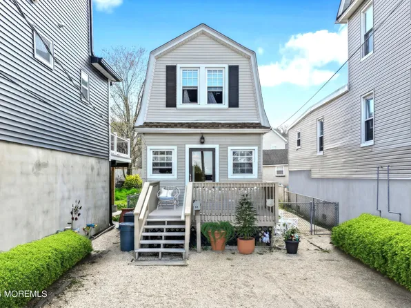 61 5th Street, Highlands, NJ 07732